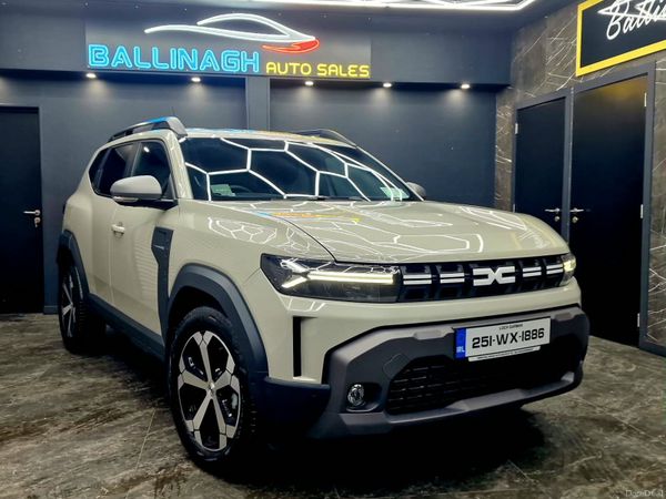 Dacia Duster SUV, Petrol Hybrid, 2025, Green