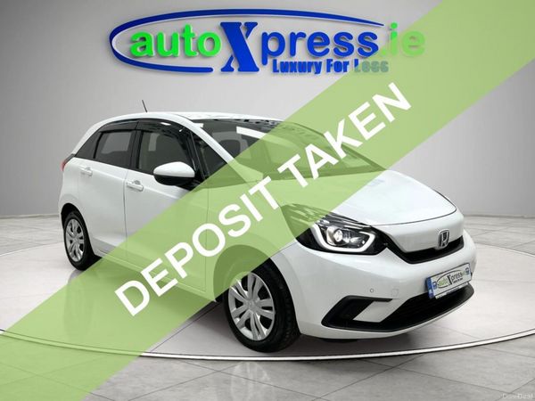 Honda Fit Hatchback, Petrol Hybrid, 2020, White