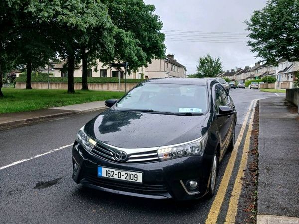 Toyota Corolla Saloon, Diesel, 2016, Black