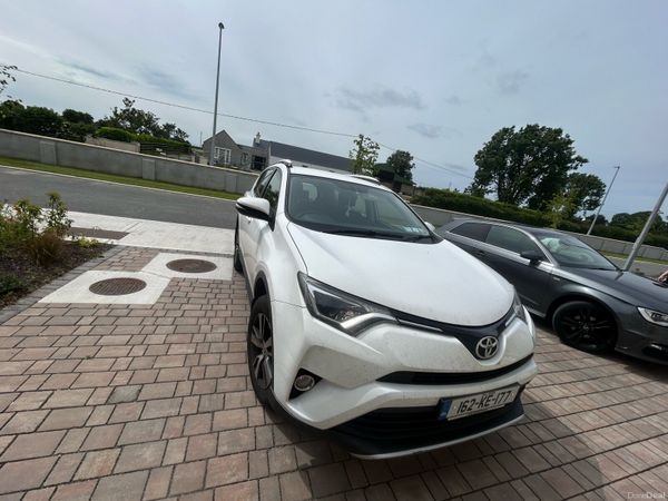 Toyota RAV4 SUV, Diesel, 2016, White