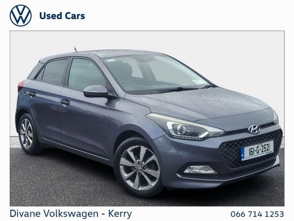 Hyundai i20 Hatchback, Petrol, 2016, Grey