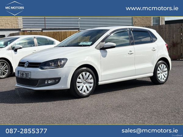 Volkswagen Polo Hatchback, Petrol, 2011, White