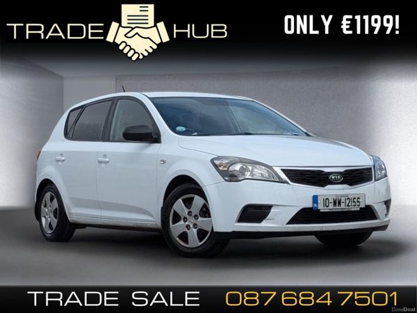 Kia Ceed Hatchback, Petrol, 2010, White