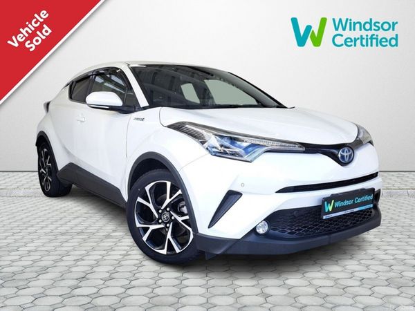 Toyota C-HR SUV, Petrol Hybrid, 2019, White