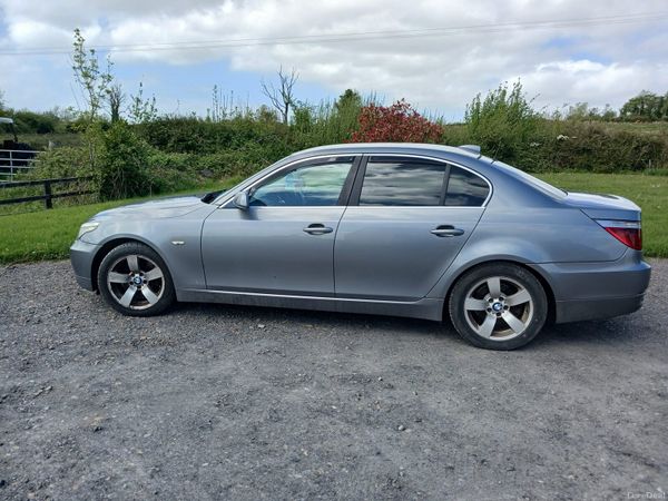 BMW 5-Series Saloon, Diesel, 2009, Grey