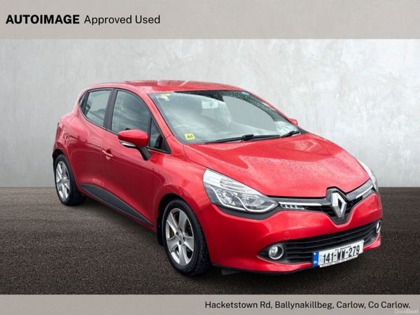 Renault Clio Hatchback, Petrol, 2014, Red