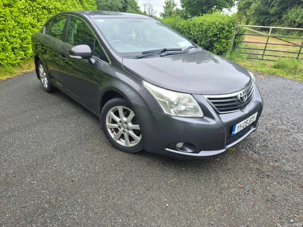 Toyota Avensis Saloon, Diesel, 2011, Grey