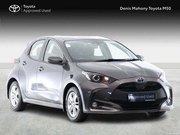 Toyota Yaris Hatchback, Petrol Hybrid, 2022, Grey