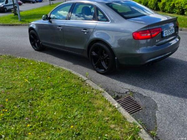 Audi A4 Saloon, Diesel, 2012, Grey