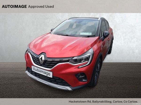 Renault Captur Hatchback, Petrol, 2021, Red