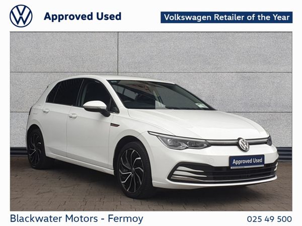 Volkswagen Golf Estate, Petrol, 2022, White