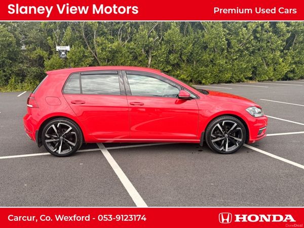 Volkswagen Golf Hatchback, Diesel, 2019, Red