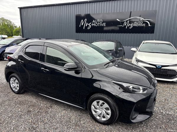 Toyota Yaris Hatchback, Petrol, 2022, Black