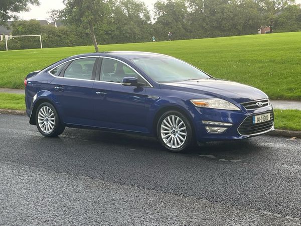 Ford Mondeo Hatchback, Diesel, 2014, Blue