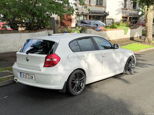 BMW 1-Series Hatchback, Diesel, 2010, White