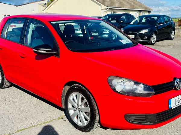 Volkswagen Golf Hatchback, Petrol, 2011, Red