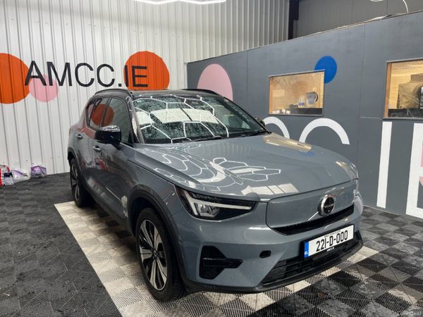 Volvo XC40 SUV, Electric, 2022, Blue