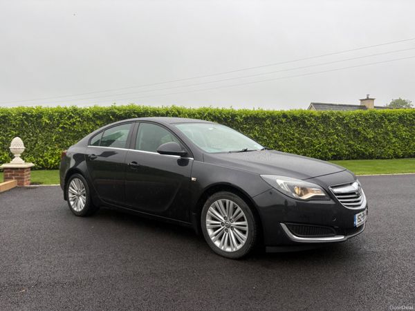Vauxhall Insignia Hatchback, Diesel, 2015, Black
