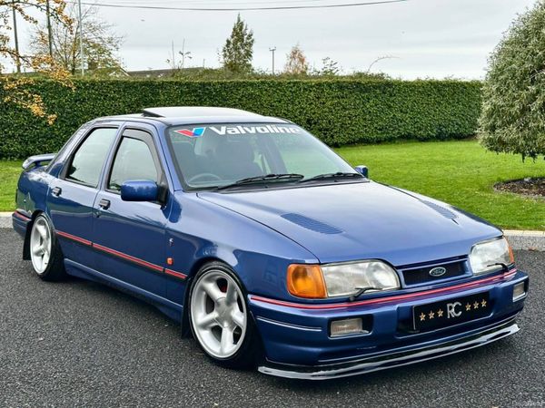 Ford Sierra Saloon, Petrol, 1990, Blue