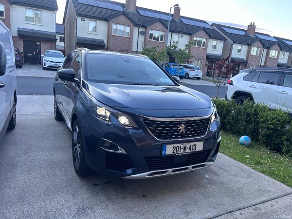 Peugeot 5008 MPV, Diesel, 2020, Blue