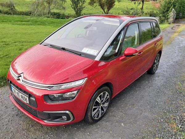 Citroen Grand C4 Picasso MPV, Petrol, 2019, Red