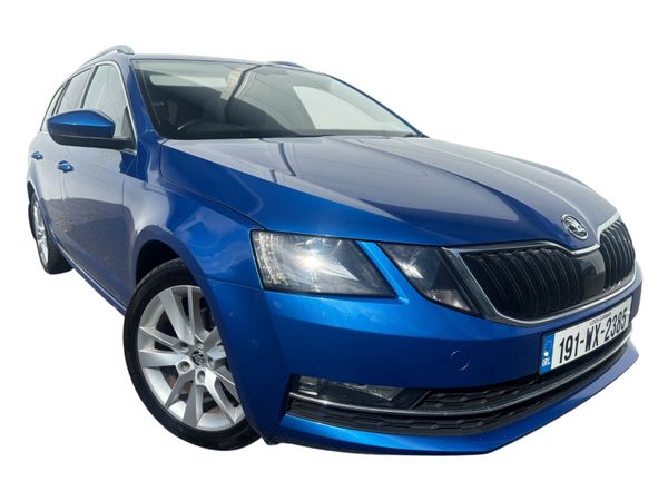Skoda Octavia Estate, Diesel, 2019, Blue