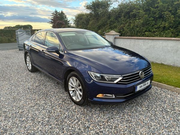 Volkswagen Passat Saloon, Diesel, 2019, Blue