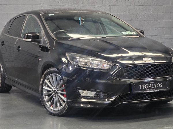 Ford Focus Hatchback, Petrol, 2018, Black