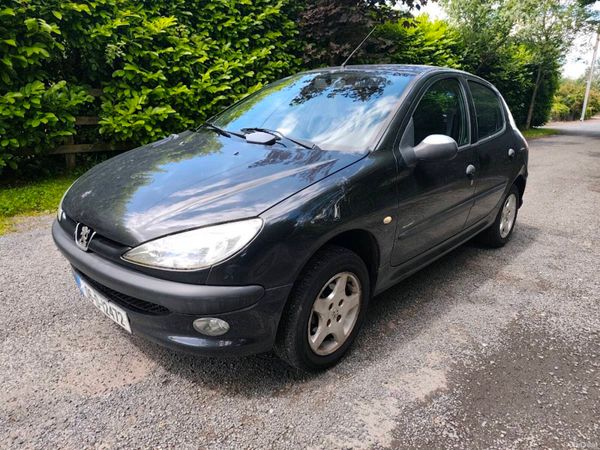 Peugeot 206 Hatchback, Petrol, 2006, Black