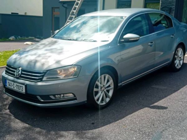 Volkswagen Passat Saloon, Diesel, 2014, Blue