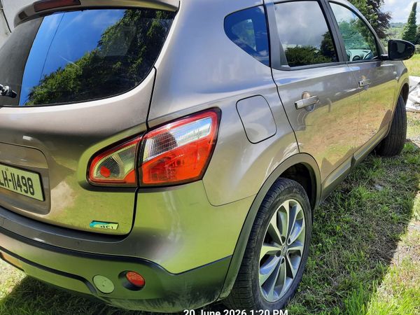 Nissan Qashqai Hatchback, Diesel, 2010, Beige