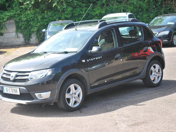 Dacia Sandero Stepway Hatchback, Diesel, 2016, Black