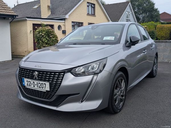 Peugeot 208 Hatchback, Petrol, 2022, Grey