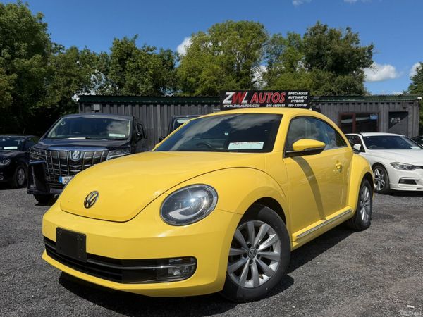 Volkswagen Beetle Coupe, Petrol, 2015, Yellow