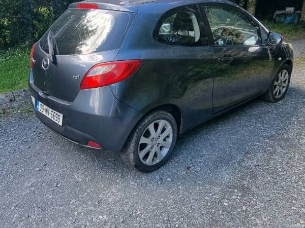 Mazda Mazda2 Hatchback, Diesel, 2009, Grey