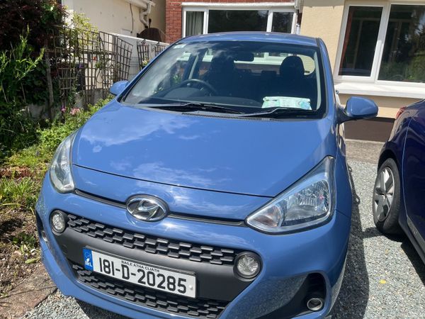 Hyundai i10 Hatchback, Petrol, 2018, Blue