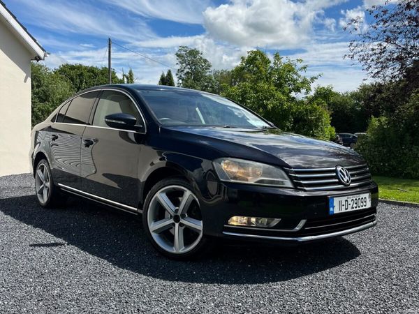 Volkswagen Passat Saloon, Diesel, 2011, Black