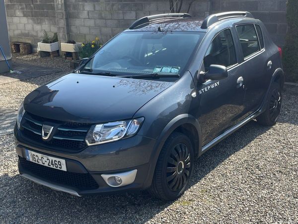 Dacia Sandero Stepway Hatchback, Diesel, 2016, Grey