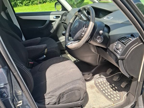 Citroen C4 Picasso MPV, Diesel, 2011, Grey