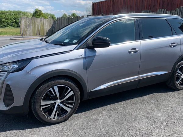 Peugeot 5008 MPV, Diesel, 2021, Grey