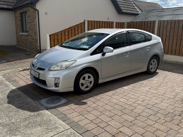 Toyota Prius Hatchback, Petrol Hybrid, 2010, Silver