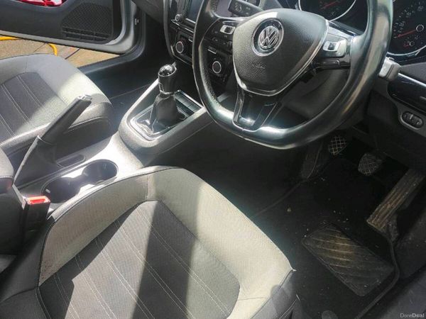 Volkswagen Jetta Saloon, Diesel, 2016, Silver