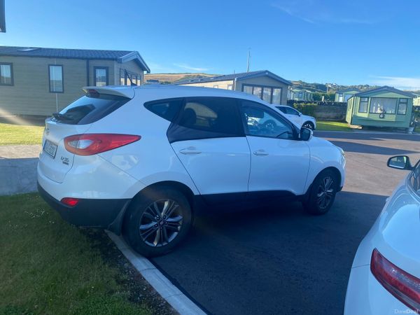 Hyundai ix35 SUV, Diesel, 2014, White