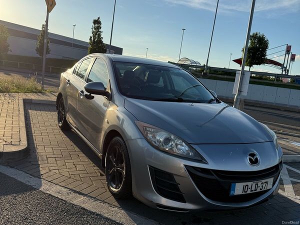 Mazda Mazda3 Saloon, Diesel, 2010, Grey