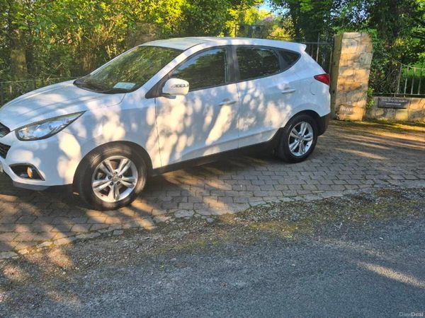 Hyundai ix35 SUV, Diesel, 2012, White