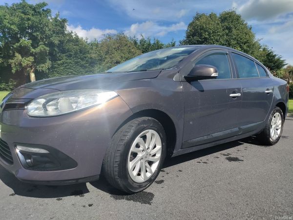 Renault Fluence Saloon, Diesel, 2014, Brown