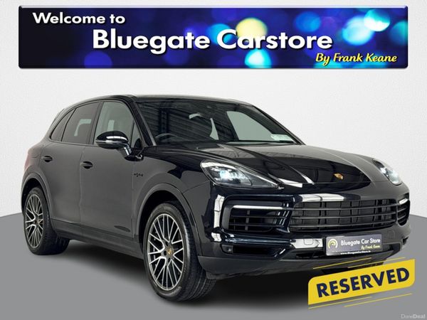 Porsche Cayenne Estate, Petrol Plug-in Hybrid, 2021, Black