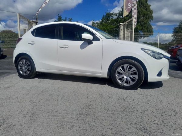 Mazda Mazda2 Hatchback, Petrol, 2018, White