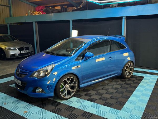 Vauxhall Corsa Hatchback, Petrol, 2013, Blue