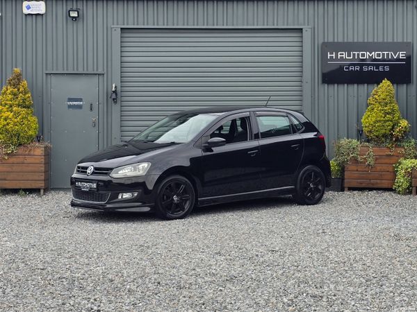 Volkswagen Polo Hatchback, Petrol, 2013, Black